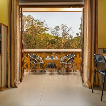 מפוסה Jm Vista Suites מראה חיצוני תמונה