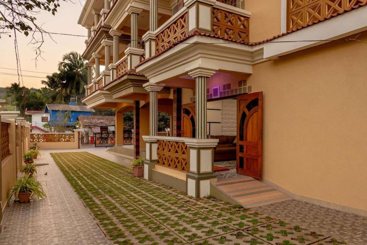מפוסה Jm Vista Suites מראה חיצוני תמונה